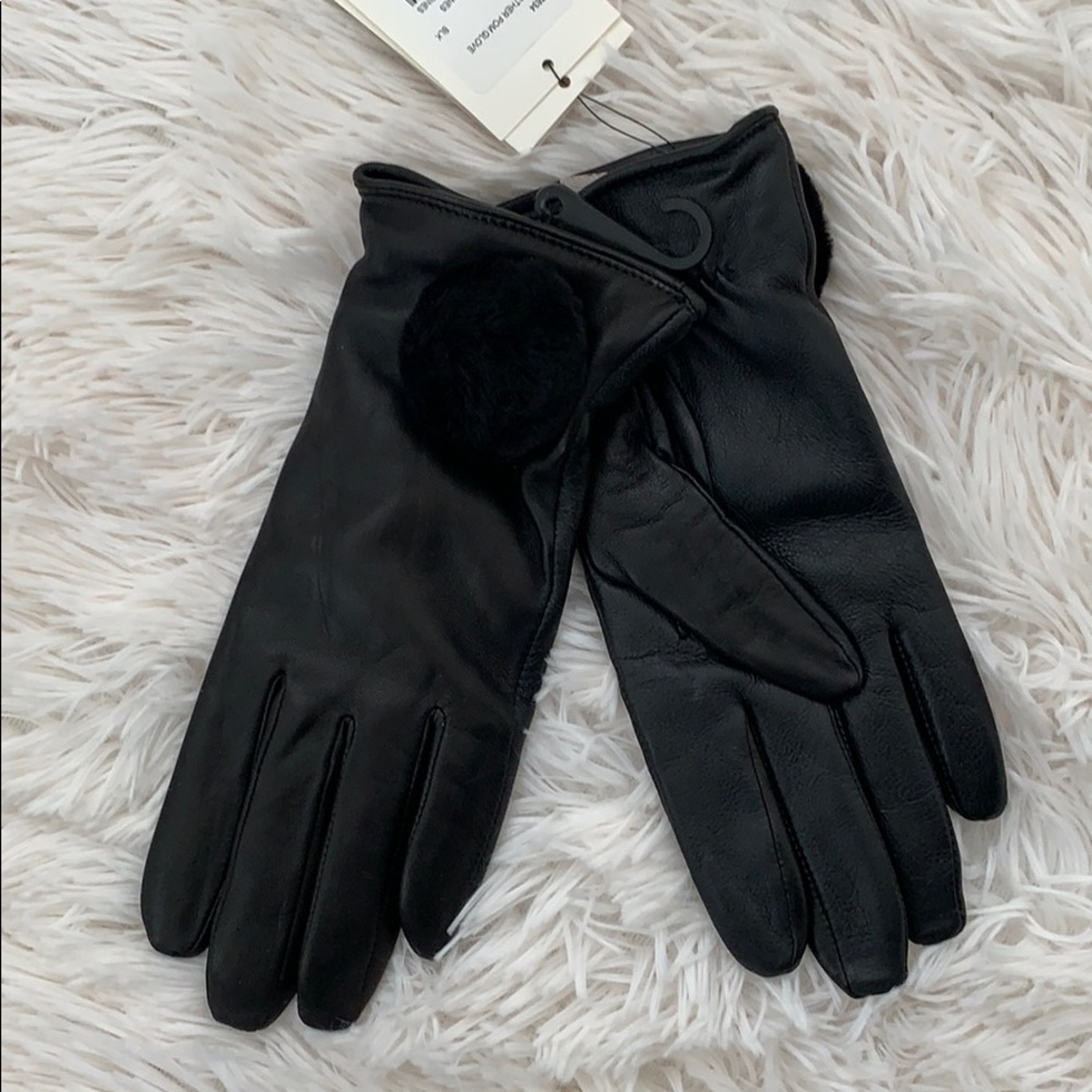 UGG genuine dyed shearling Pom Pom leather gloves